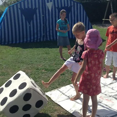 Avec Terrasse - 4 Pers. - Api-1-52-2108 Camping