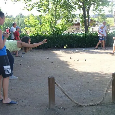 Camping Avec Terrasse - 4 Pers. - Api-1-52-2108 *